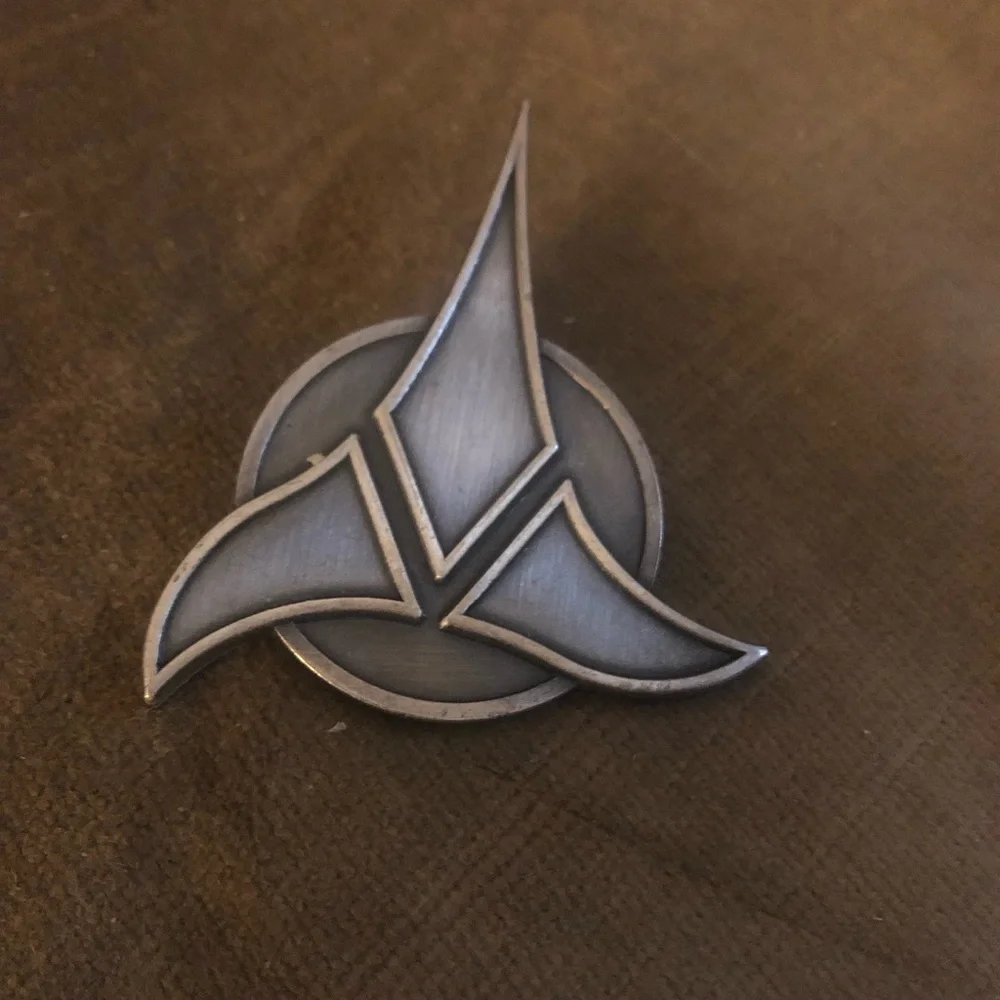 Rare! 1995 Aviana Star Trek Klingon Pewter Pin-119A $30 or $25w/offer